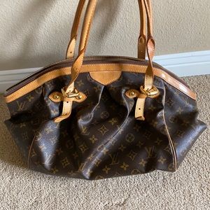 Luis Vuitton Shoulder Bag 🟤⚪️